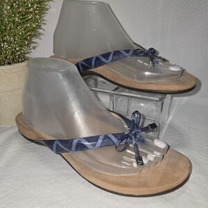 Vionic Blue Bella Sandals with Ribbon Detail Womenz Size 7 GREAT CONDITION